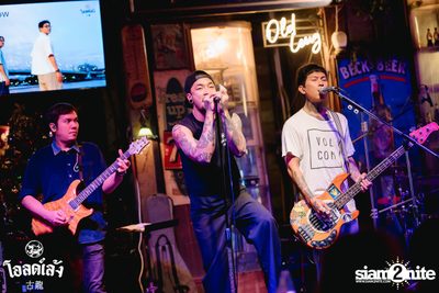 fellow fellow concert at Old Leng — photo 14