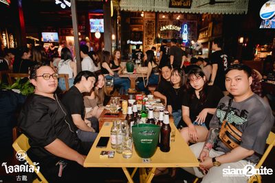 fellow fellow concert at Old Leng — photo 49