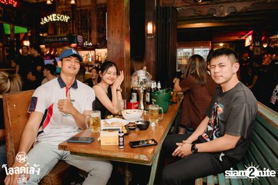 fellow fellow concert at Old Leng — photo 55