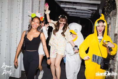 Jam ft. PLATONG TUNYANUN / PLOYCHOMPOO at Dope & Dirty — photo 40