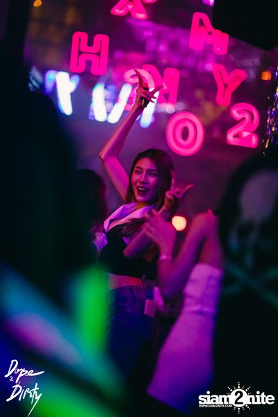Jam ft. PLATONG TUNYANUN / PLOYCHOMPOO at Dope & Dirty — photo 42