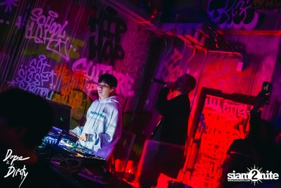 Jam ft. PLATONG TUNYANUN / PLOYCHOMPOO at Dope & Dirty — photo 58