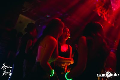 Jam ft. PLATONG TUNYANUN / PLOYCHOMPOO at Dope & Dirty — photo 59