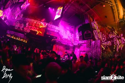 Jam ft. PLATONG TUNYANUN / PLOYCHOMPOO at Dope & Dirty — photo 141