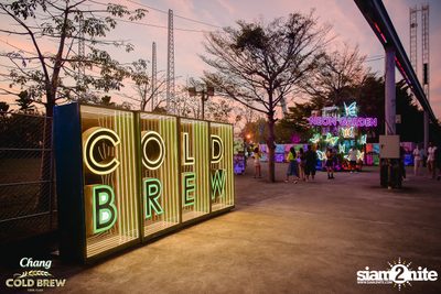 Chang Cold Brew presents NEON Countdown 2023 — photo 45