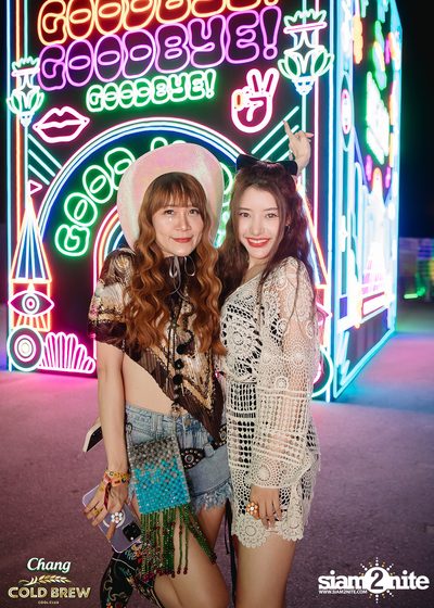Chang Cold Brew presents NEON Countdown 2023 — photo 101