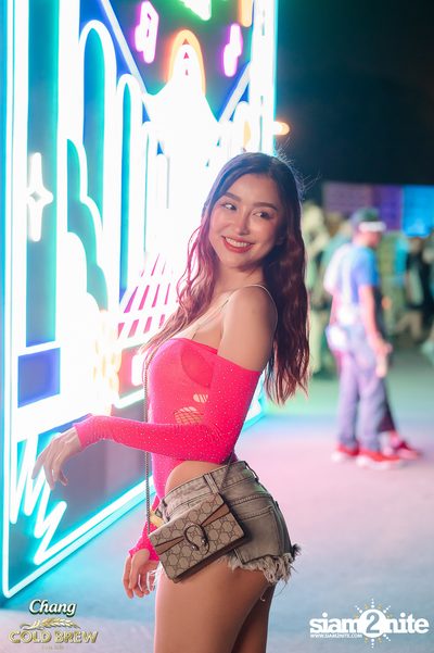 Chang Cold Brew presents NEON Countdown 2023 — photo 102