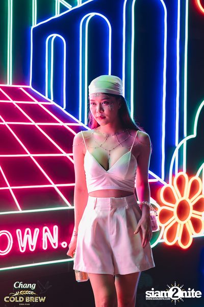 Chang Cold Brew presents NEON Countdown 2023 — photo 115