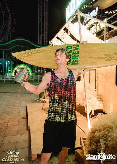 Chang Cold Brew presents NEON Countdown 2023 — photo 132