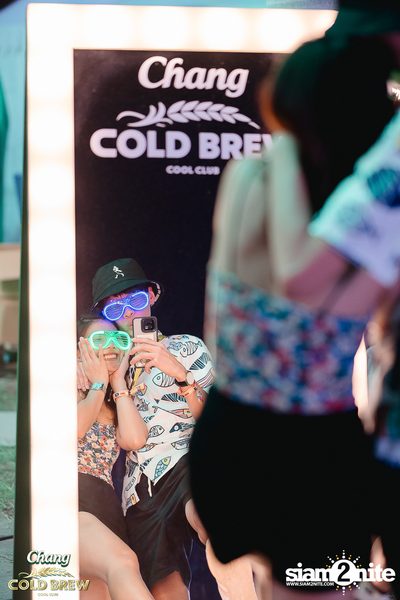 Chang Cold Brew presents NEON Countdown 2023 — photo 137