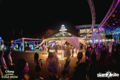 Chang Cold Brew presents NEON Countdown 2023 — photo 144