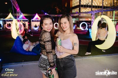 Chang Cold Brew presents NEON Countdown 2023 — photo 146