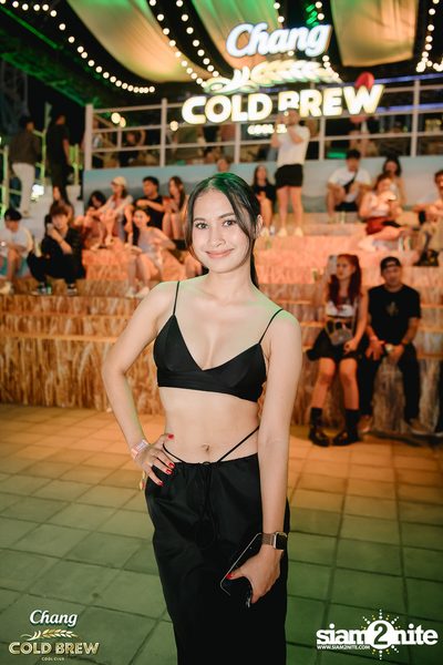 Chang Cold Brew presents NEON Countdown 2023 — photo 162