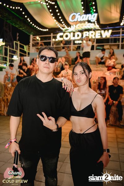 Chang Cold Brew presents NEON Countdown 2023 — photo 163