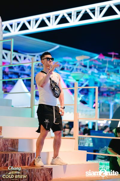 Chang Cold Brew presents NEON Countdown 2023 — photo 168
