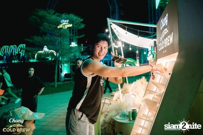 Chang Cold Brew presents NEON Countdown 2023 — photo 170