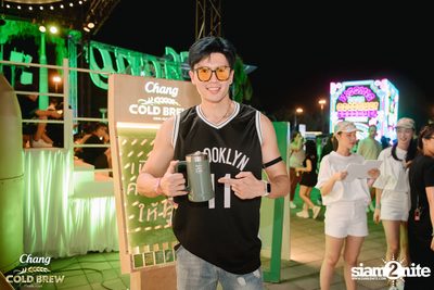 Chang Cold Brew presents NEON Countdown 2023 — photo 173