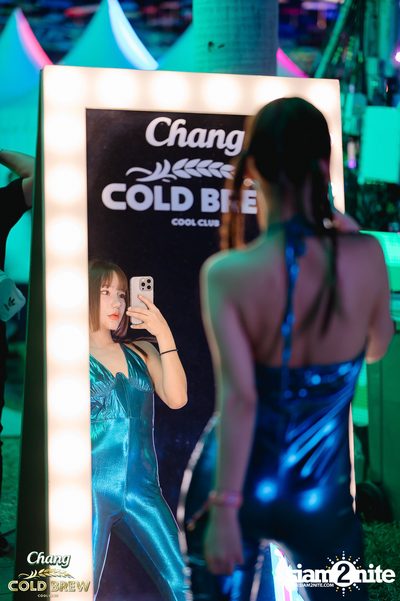 Chang Cold Brew presents NEON Countdown 2023 — photo 179