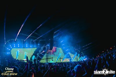 Chang Cold Brew presents NEON Countdown 2023 — photo 209