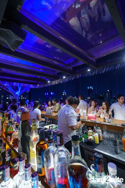 New Year's Eve White Party 2023 at Above Eleven — photo 37