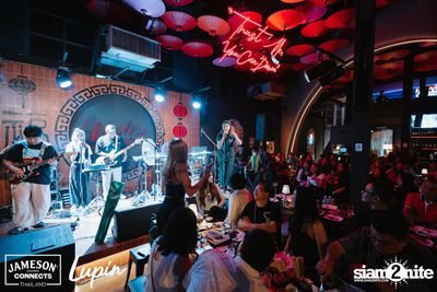 Sarah Salola concert at Lupin Pub and Restaurant — photo 5