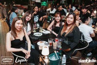 Sarah Salola concert at Lupin Pub and Restaurant — photo 20