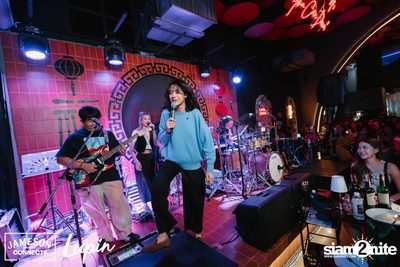 Sarah Salola concert at Lupin Pub and Restaurant — photo 29
