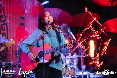 Sarah Salola concert at Lupin Pub and Restaurant — photo 79