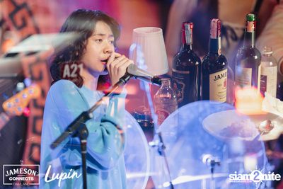 Sarah Salola concert at Lupin Pub and Restaurant — photo 87