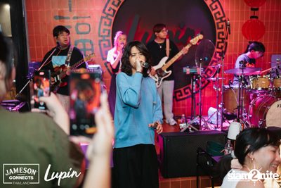 Sarah Salola concert at Lupin Pub and Restaurant — photo 106