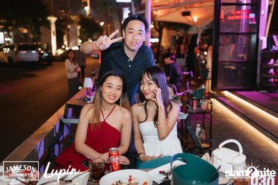 Sarah Salola concert at Lupin Pub and Restaurant — photo 144