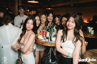 MEYOU concert at Dr. Fetch — photo 17
