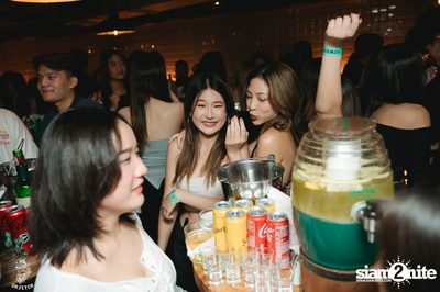 MEYOU concert at Dr. Fetch — photo 51