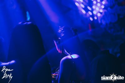 Jam ft. CHIN CHINAWUT / PAM ANSHISA at Dope & Dirty — photo 4