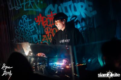 Jam ft. CHIN CHINAWUT / PAM ANSHISA at Dope & Dirty — photo 13
