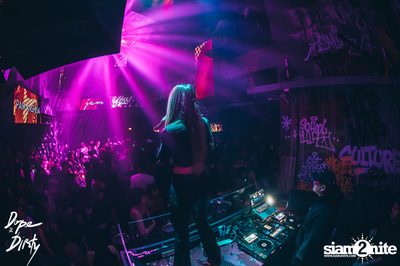 Jam ft. CHIN CHINAWUT / PAM ANSHISA at Dope & Dirty — photo 52