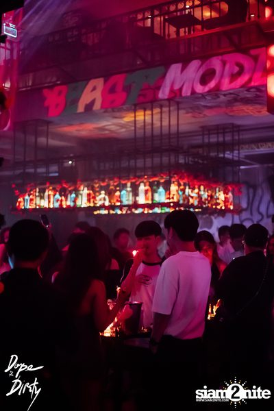 Valentine Party at Dope & Dirty — photo 32