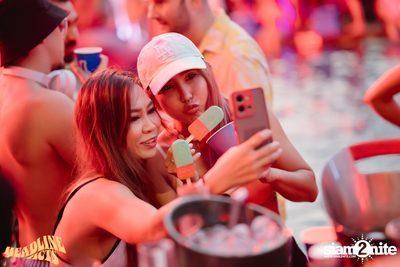 ภาพบรรยากาศงาน Mad Stash x Westin Pool Party ที่ The Westin Grande Sukhumvit — photo 100