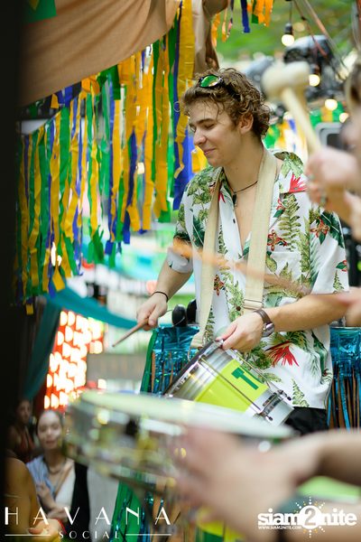 ภาพบรรยากาศงาน  Brazilian Street Carnival ที่ Havana Social — photo 92