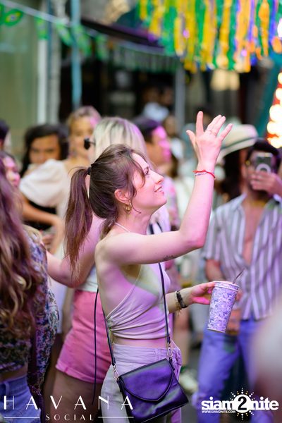 ภาพบรรยากาศงาน  Brazilian Street Carnival ที่ Havana Social — photo 93