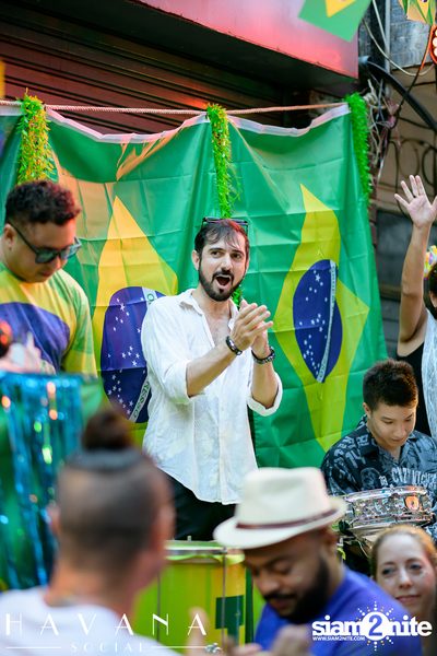 ภาพบรรยากาศงาน  Brazilian Street Carnival ที่ Havana Social — photo 125