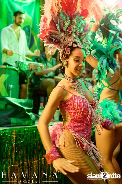 ภาพบรรยากาศงาน  Brazilian Street Carnival ที่ Havana Social — photo 149