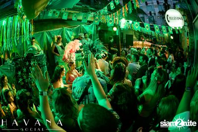 ภาพบรรยากาศงาน  Brazilian Street Carnival ที่ Havana Social — photo 163