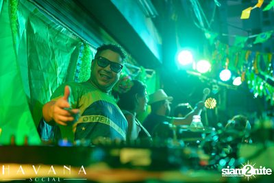 ภาพบรรยากาศงาน  Brazilian Street Carnival ที่ Havana Social — photo 165