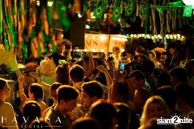 ภาพบรรยากาศงาน  Brazilian Street Carnival ที่ Havana Social — photo 173