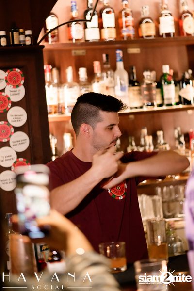 ภาพบรรยากาศงาน Sabor de Cuba Guest Bartender Series ft. Electric Pawn Shop ที่ Havana Social — photo 8