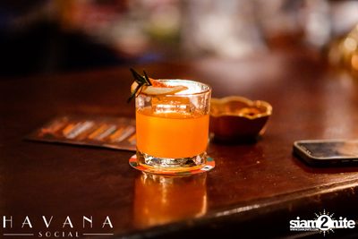 ภาพบรรยากาศงาน Sabor de Cuba Guest Bartender Series ft. Electric Pawn Shop ที่ Havana Social — photo 40