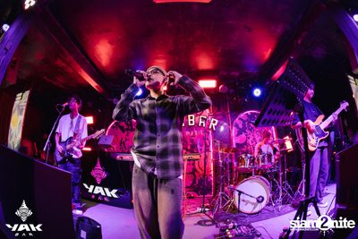D Gerrard concert at Yak Bar — photo 16