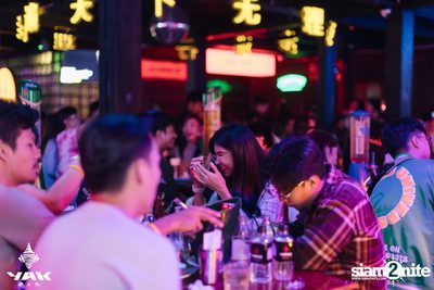 D Gerrard concert at Yak Bar — photo 33