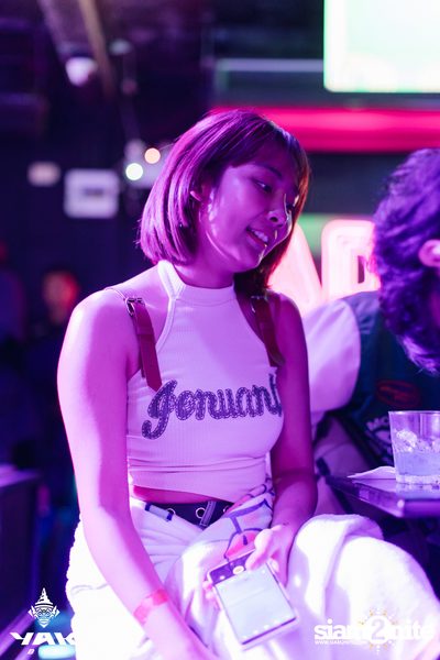 D Gerrard concert at Yak Bar — photo 50